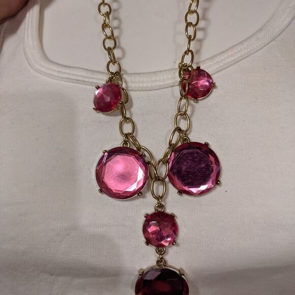 Necklace & earrings  - Picture 5 of 7